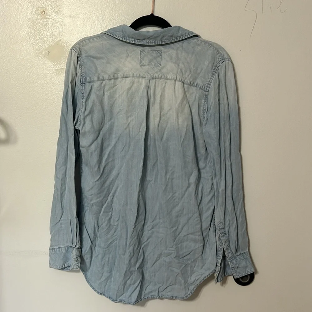 Rails denim chambray shirt size medium - Picture 6 of 6